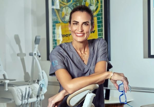 Dr. Sandra G. Martín highlights oral health as key to preventing disease in her new book.