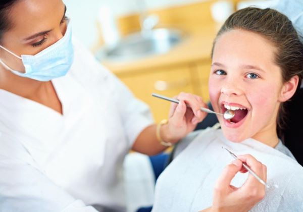 The General Council of Dentists recalls the importance of preventive treatments during childhood